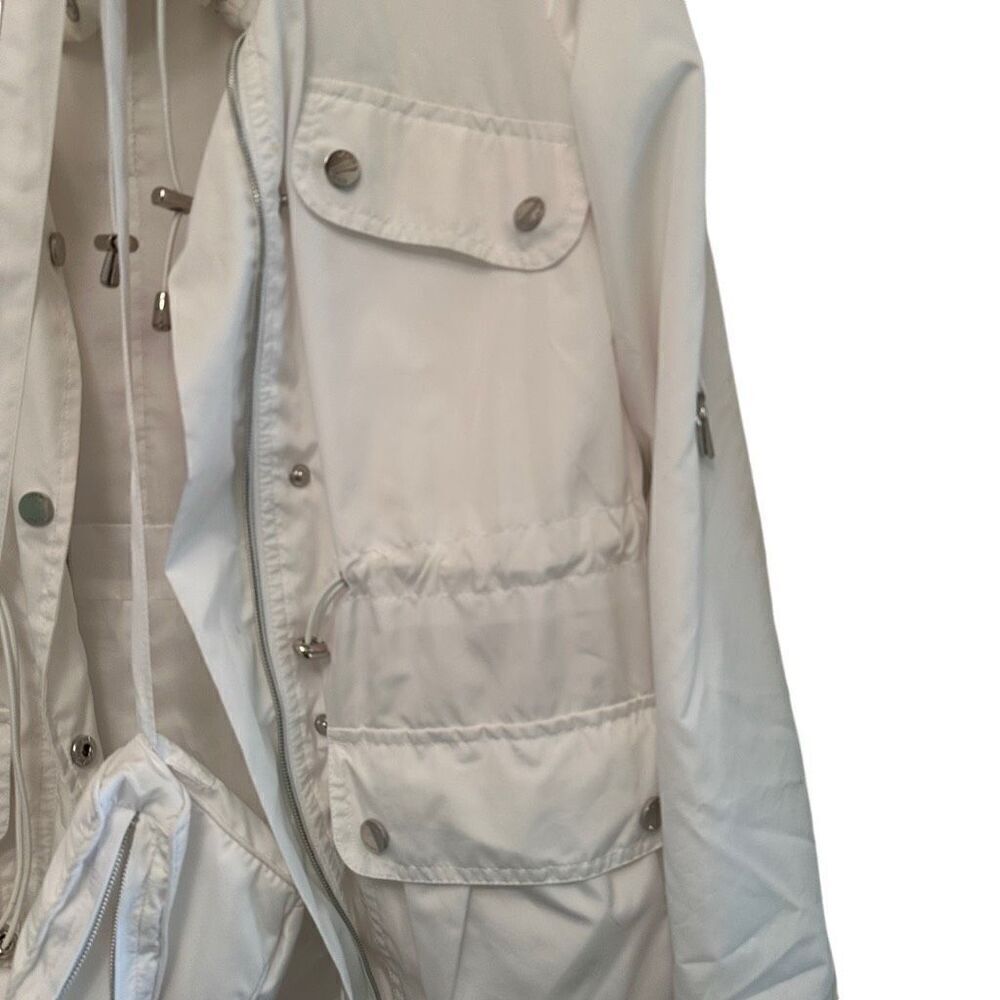 Black Rivet white rain coat - Picture 3 of 9